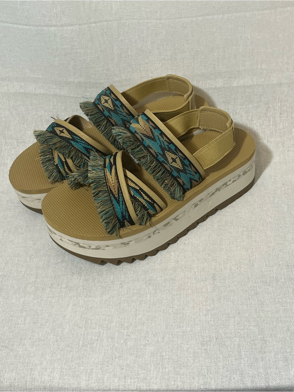 Teva Women's Size 7 Ceres Platform Sandals Teal Blue Fringe Boho Indie Festival